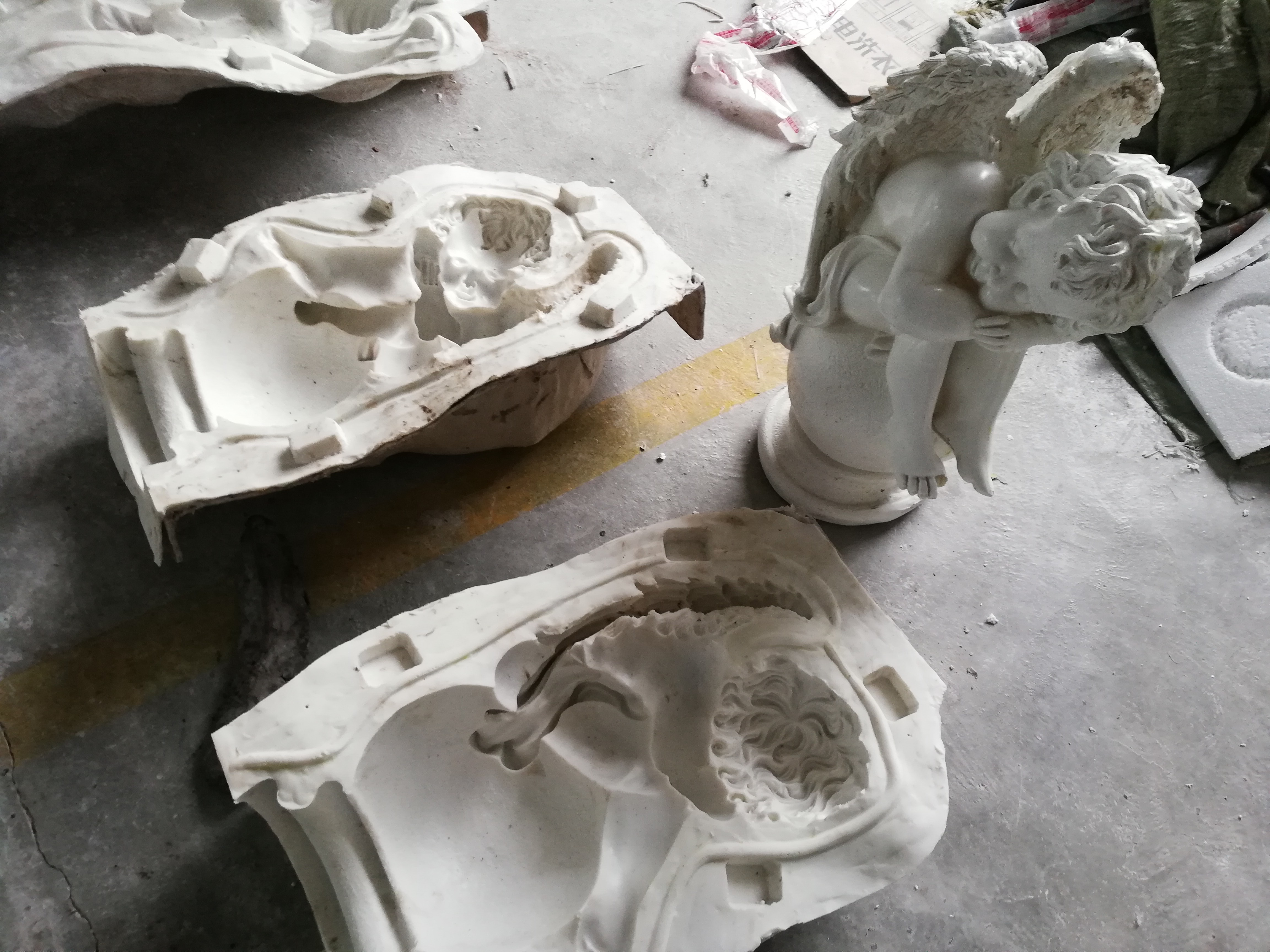 縮合型模具硅膠怎么開(kāi)分片模 ？