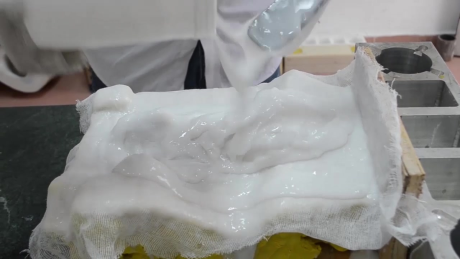 模具硅膠刷模如何使用，有什么需要注意的 ？